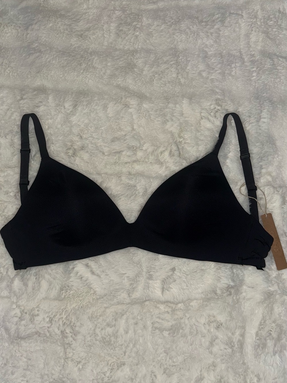 SKIMS NWT Wireless T-shirt Demi Bra (Onyx)